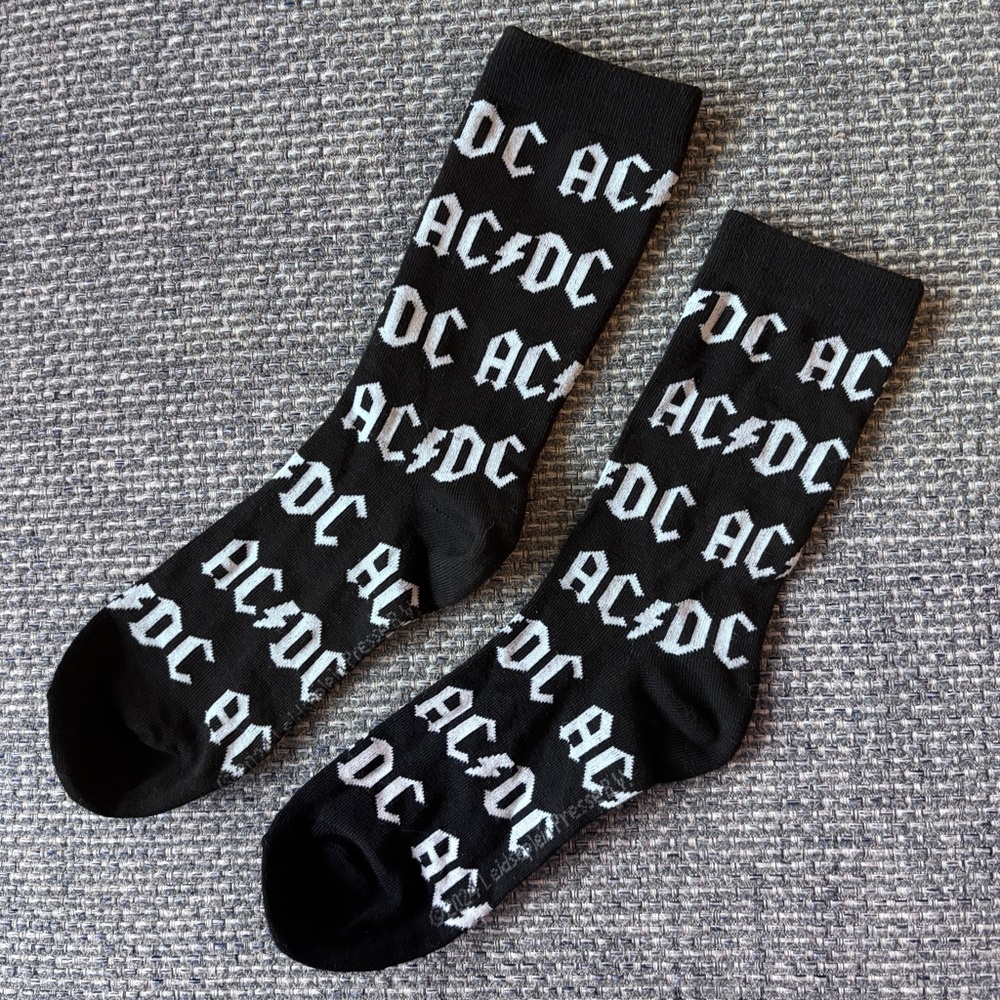 AC/DC Black White Crew Socks Men’s Small NWOT | Rock Band Socks